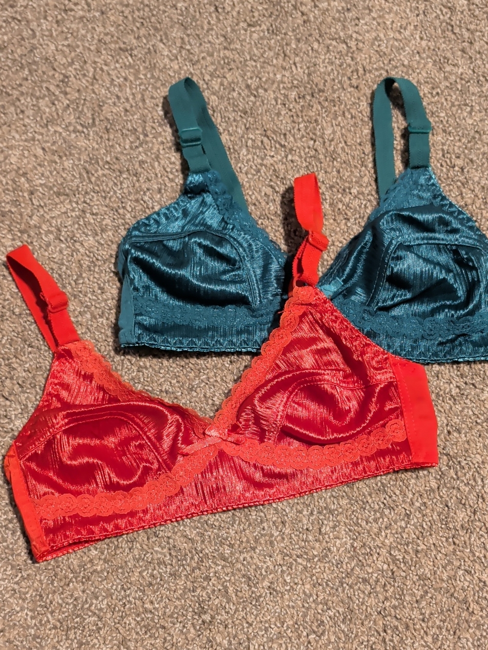 Women’s Lace-Trim Soft Cup Wireless Bra - 30B - 2 Pack
